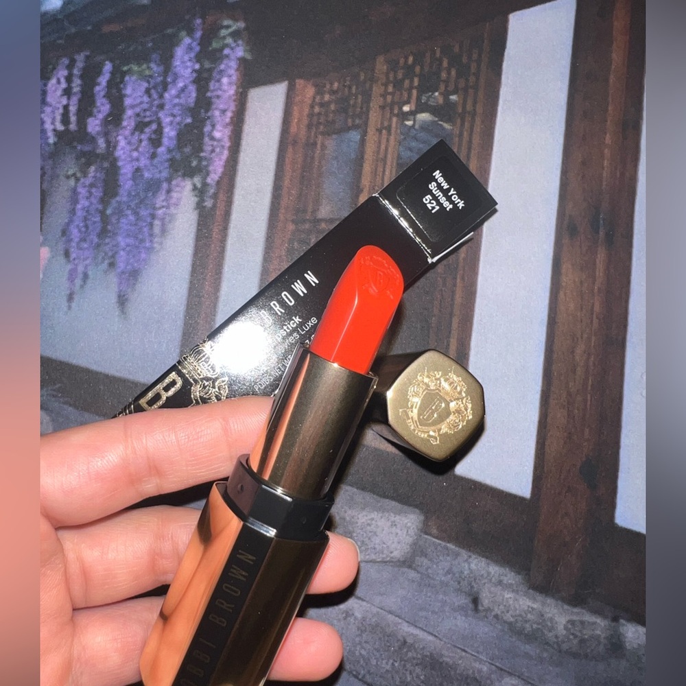 Bobbi Brown Luxe Lipstick ~ 521 NEW YORK SUNSET ~ .12 Oz / 3.5g